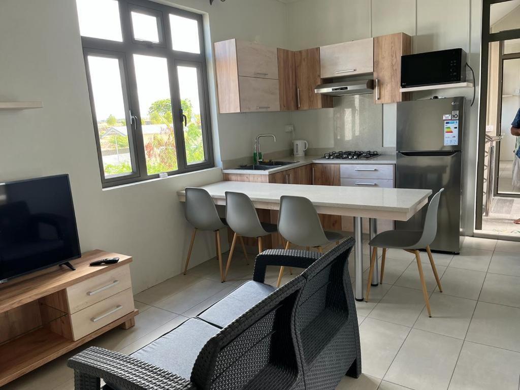 John House 2 Bedrooms No 4 Flic en Flac Exterior photo